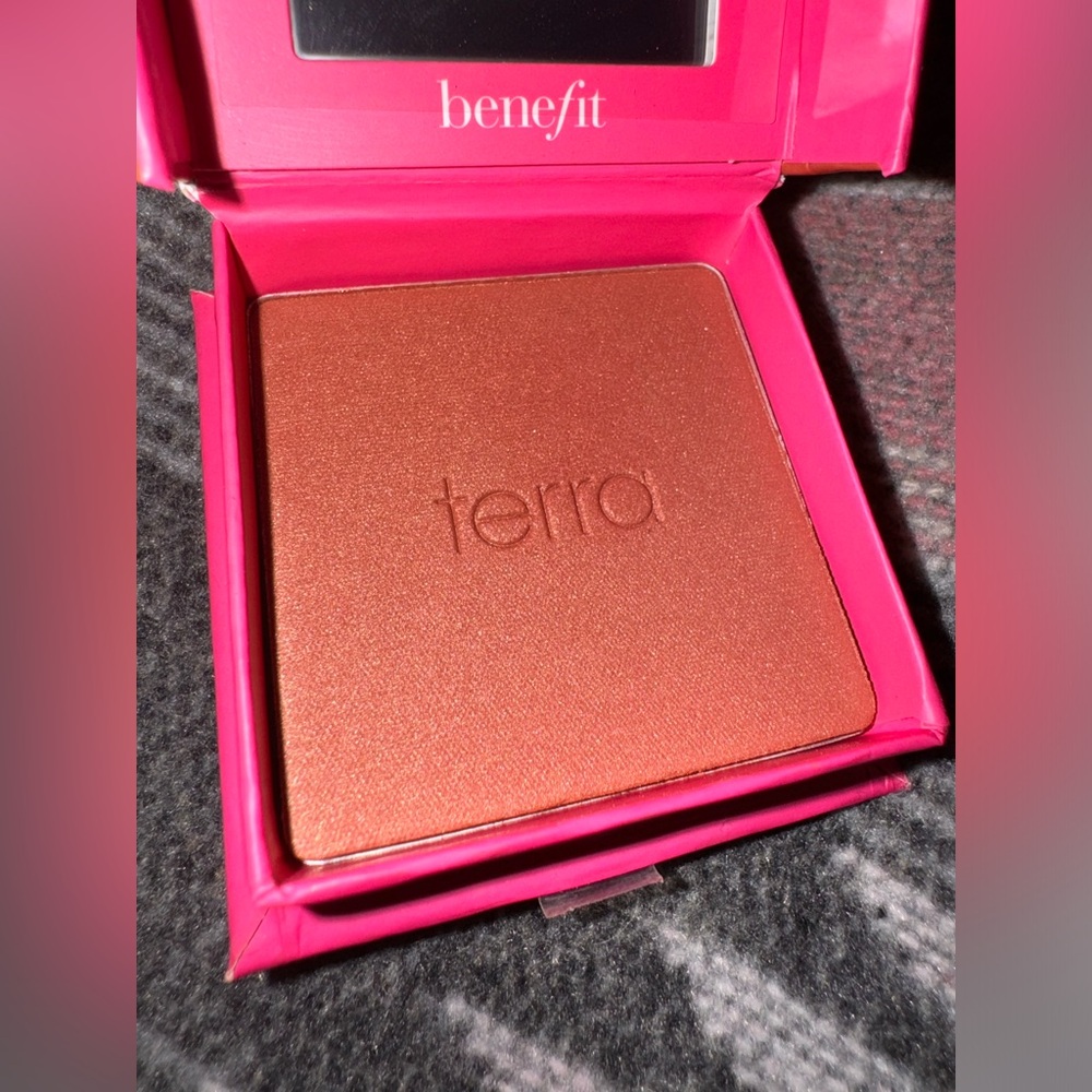 Benefit 💖Terra Blush